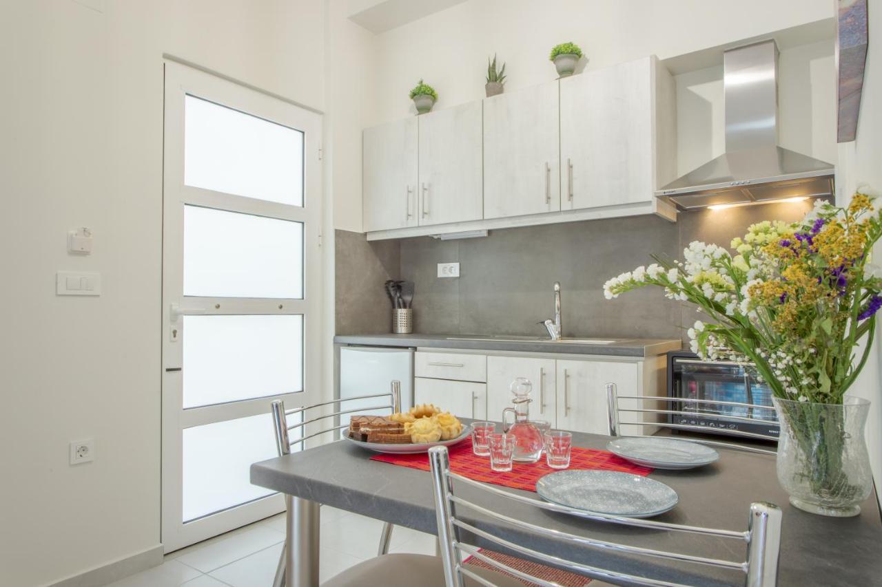 The 3 Brothers' Apts Chania  ภายนอก รูปภาพ