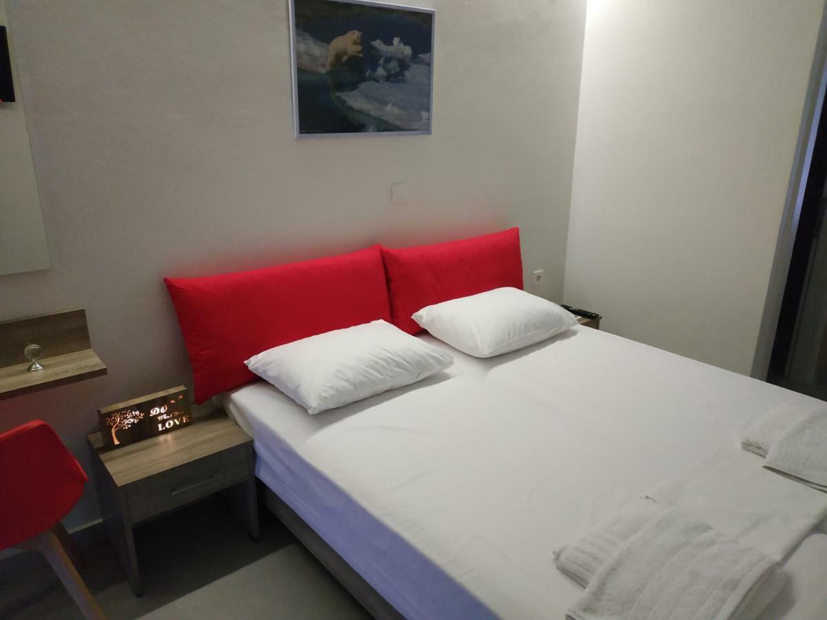 The 3 Brothers' Apts Chania  ภายนอก รูปภาพ